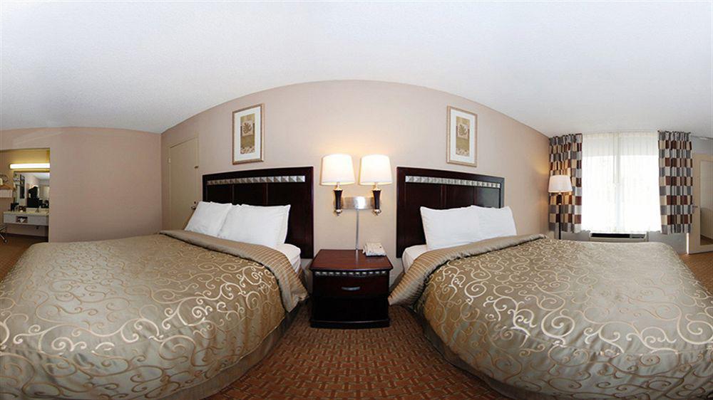 Clarion Inn And Events Center Pueblo North Ngoại thất bức ảnh