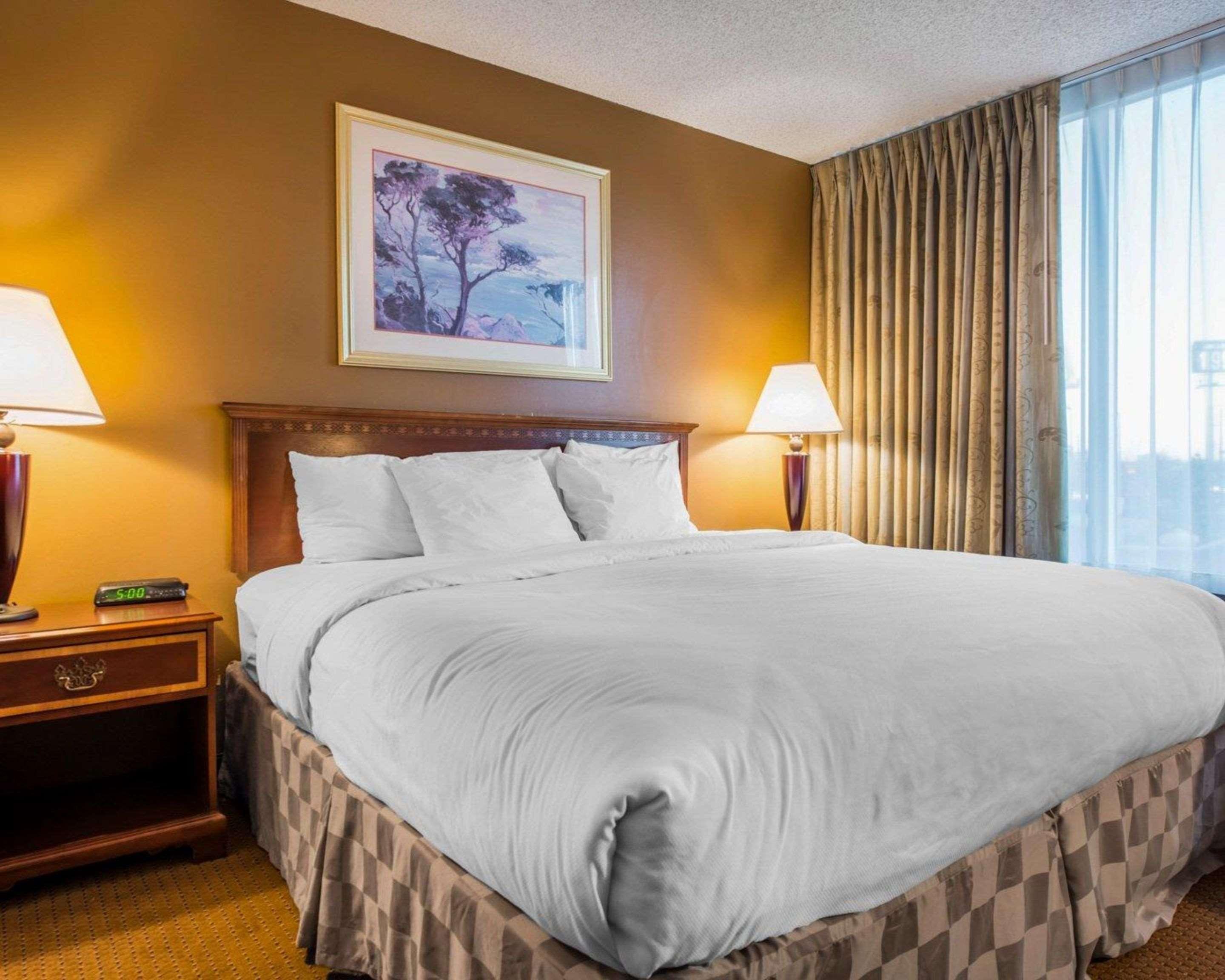 Clarion Inn And Events Center Pueblo North Ngoại thất bức ảnh