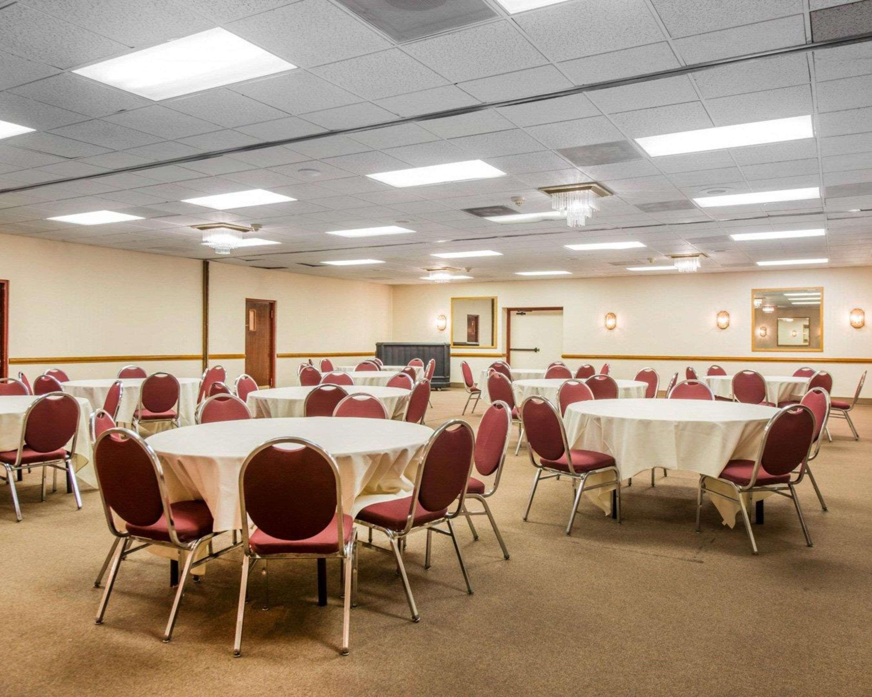 Clarion Inn And Events Center Pueblo North Ngoại thất bức ảnh